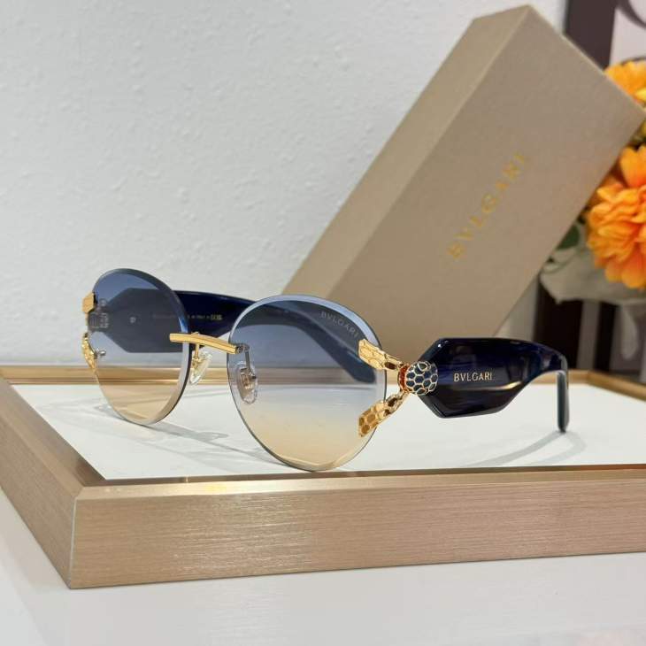 Picture of Bvlgari Sunglasses _SKUfw77795998fw